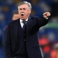 Carlo Ancelotti resmi menjadi pelatih Everton, usai dipecat Napoli. (kaldera/getty images)