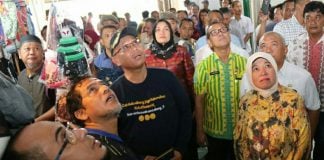 Plt Walikota Medan, Akhyar Nasution melihat ventilasi Pasar Sei Sikambing Medan, Jumat (20/12/2019).