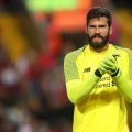 Kiper utama Liverpool, Alisson Becker.