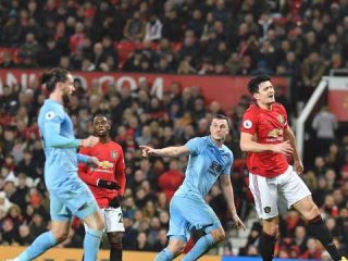 Manchester United vs Burnley.
