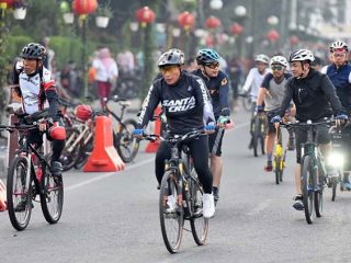 Gubsu Edy Rahmayadi membuat arahan agar para pejabat dan ASN bersepeda. Gowes Bermartabat sendiri dilakukan setiap pekan sebelum ke kantor ataupun di hari Minggu. (humassumut)