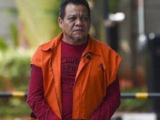Kadis Pekerjaan Umum Kota Medan non aktif, Isa Anshari.