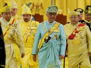 Raja Malaysia Abdullah Ri’ayatuddin Al-Mustafa Billah Shah membuat gebrakan guna menunjuk Perdana Menteri (PM) Malaysia usai Mahathir Mohamad mundur. (ist)