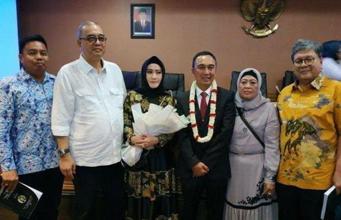 Mantan Kapolrestabes Medan, Kombes Pol Sandi Nugroho, meraih gelar Doktor Ilmu Hukum di Universitas Sumatera Utara dalam sidang promosi, Senin (10/2/2020).