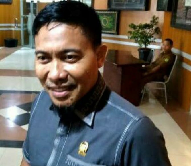 Wakil Ketua DPRD Medan, T Bahrumsyah