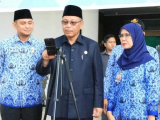 Plt Walikota Medan, Akhyar Nasution mengajak ASN di lingkungan Pemko Medan berpartisipasi aktif dalam mensukseskan sensus penduduk 2020.