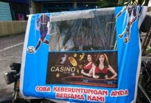 Jaringan Situs Judi Online di Tenda Becak, Bandar Incar Korban yang Lebih Luas.