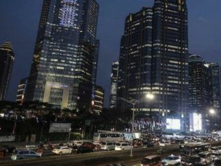 Kadin: Jangan Bangga Jadi Negara Maju.