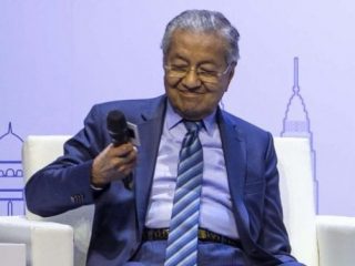Mahathir Siap Bentuk Pemerintahan Netral jika Dipilih Lagi
