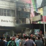 Kebakaran di toko material Tunggal Jaya, Jalan Sekip, Selasa (4/2/2020).