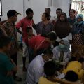 82 warga Desa Pangkalan Siatak Kec. Pangkalan Susu Kab. Langkat, keracunan makanan usai menyantap makanan dari olahan daging babi.