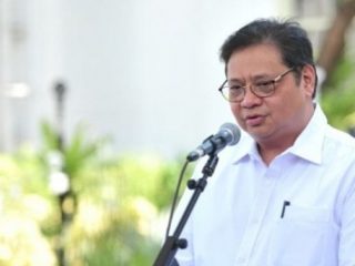Menteri Koordinator (Menko) Bidang Perekonomian Airlangga Hartarto. (ft : Pasardn)