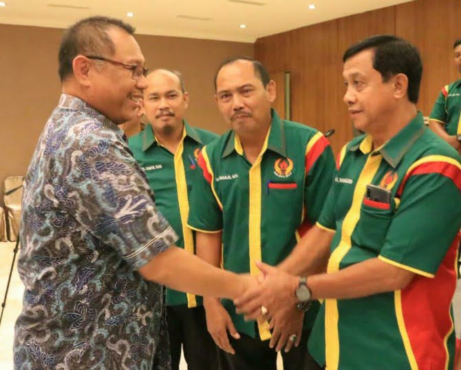 Plt Walikota Medan, Akhyar Nasution saat menghadiri pelantikan Pengurus KONI Medan periode 2020 -2024 di Le Polonia Medan.