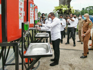 Gubernur Sumut, Edy Rahmayadi mengajak seluruh camat yang ada di Kota Medan untuk melakukan sosialisasi kepada masyarakat Kota Medan. Sehingga budaya cuci tangan dapat diterapkan.