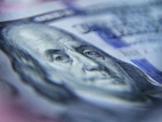 Tertekan Hebat, Dolar AS Tembus Rp 14.800 di Medan