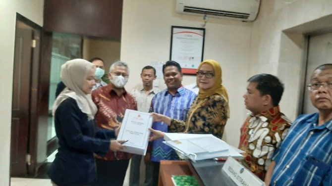 Sampaikan Keberatan, Evi Ginting dan Ketua KPU RI Datangi DKPP