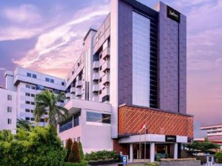 Radisson Hotel eks Asean Jl. Adam Malik, Medan