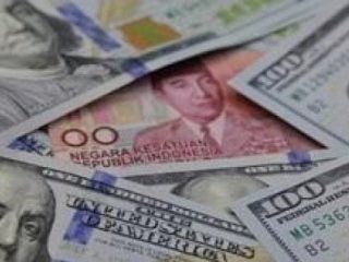 Rupiah Lampaui 16.000, BI Sudah Guyur Pasar Rp300 T ( ft : cnn)