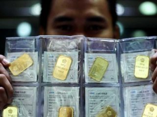 Dalam Sehari, Harga Emas Naik Rp25.000 per Gram