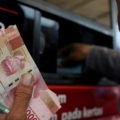 Nilai tukar rupiah melemah ke Rp15.962 per dolar AS atau sebesar 0,31 persen pada perdagangan pasar spot, Jumat (20/3/2020). ( ft : cnn)