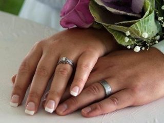 Kemenag Wajibkan Akad Nikah Pakai Masker dan Sarung Tangan