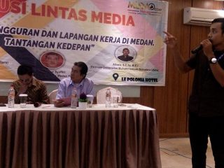 Diskusi Lintas Media dengan tema Potret Pengangguran dan Lapangan Kerja di Medan, Tantangan ke Depan di Hotel Le Polonia, Medan, Jumat (6/3/2020).