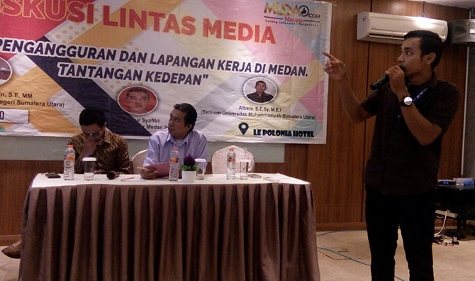 Diskusi Lintas Media dengan tema Potret Pengangguran dan Lapangan Kerja di Medan, Tantangan ke Depan di Hotel Le Polonia, Medan, Jumat (6/3/2020).