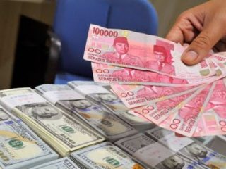Pasar Ragukan Cara Jokowi Atasi Corona, Rupiah Dalam Bahaya