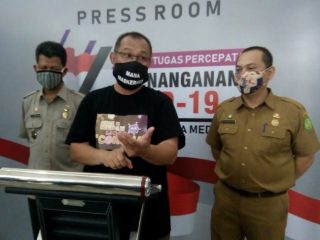 Plt Walikota Medan, Akhyar Nasution saat press confrence di Posko Covid-19 Kota Medan