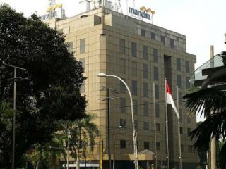 Gedung Bank Mandiri cabang Imam Bonjol Medan