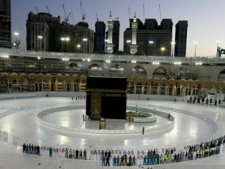 Masjidil Haram dan Masjid Nabawi Segera Dibuka Kembali