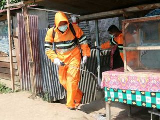 Medan Labuhan Disemprot Disinfektan