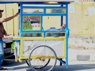 Abang Tukang Bakso Dapat Tawaran Pinjaman Rp10 Juta dari Pemerintah