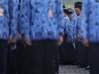 THR PNS Paling Cepat Cair 8 Mei.