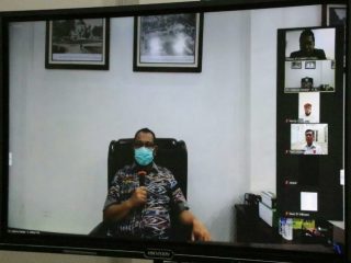 Plt Walikota Medan, Akhyar Nasution saat ketika mengikuti web seminar yang diselenggarakan House of Creator bekerjasama dengan Indonesia Tionghoa (INTI) Sumut