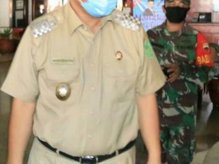 Plt Walikota Medan, Akhyar Nasution pada saat meninjau Hotel Soechi Medan, Selasa (2/6/2020).