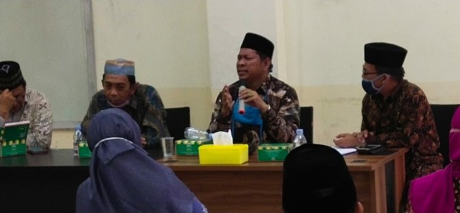 Kunjungan kerja Rektor TGS Prof Dr KH Saidurrahman, MAg ke Fakultas Ilmu Sosial (FIS) UIN Sumatera Utara, di Kampus II Jalan Willem Iskandar, Medan Estate.