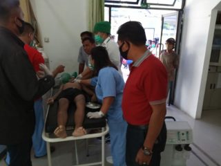 Afwan Yasir Hasibuan, 12, tengelam di Danau Toba dan ditangani di UGD RSU Parapat.