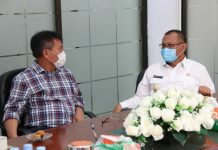Plt Walikota Medan, Akhyar berbincang dengan Rektor Unimed, Rabu (17/6/2020)
