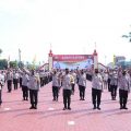 Dipimpin Kapolda Sumut Irjen Pol Martuani Sormin, Korps Raport Kenaikan Pangkat salah satunya adalah Kabid Propam Polda Sumut, yang menerima setingkat lebih tinggi. Dari sebelumnya AKBP menjadi Kombes Pol Donald P Simanjuntak.