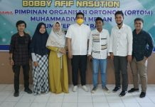 Foto bersama Bobby Afif Nasution bersama pimpinan organisasi Ottoman (ortom) Muhammadiyah Medan, Sumatera Utara.