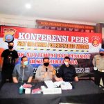 Kapolrestabes Medan Kombes Pol Riko Sunarko didampingi Kasat Reskrim Kompol Martuasah Tobing