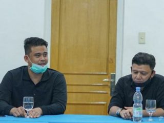 Ketua DPC PPP Kota Medan, Aja Syahri saat bersua dengan Bobby Nasution di Inna Dharma Deli Hotel