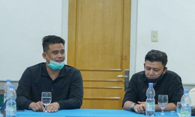 Ketua DPC PPP Kota Medan, Aja Syahri saat bersua dengan Bobby Nasution di Inna Dharma Deli Hotel