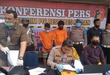 Kapolrestabes Medan Kombes Riko saat memaparkan penangkapan duo jambret di Mapolrestabes, Kamis (9/7/2020).