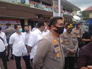 Kapolrestabes Medan Kombes Pol Riko Sunarko saat ditemui wartawan di Mapolrestabes Medan.