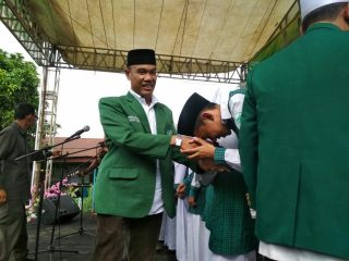Ketua PP Himmah, Aminullah Siagian, dalam sebuah kesempatan bersama kader Himmah. (ist)