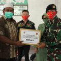 Danyonkav 6/NK, Mayor Kav Dani Prasetyo Wibowo menyerahkan bakti sosial kepada pengurus panti Al-Washliyah Medan.