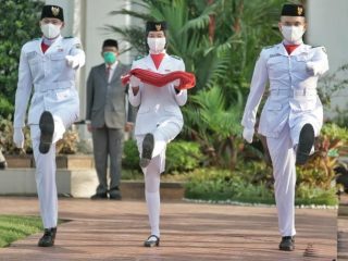 Peringatan HUT Kemerdekaan Indonesia ke -75 di Halaman Kantor Walikota Medan, Jalan Kapten Maulana Lubis, Senin (17/8/2020).