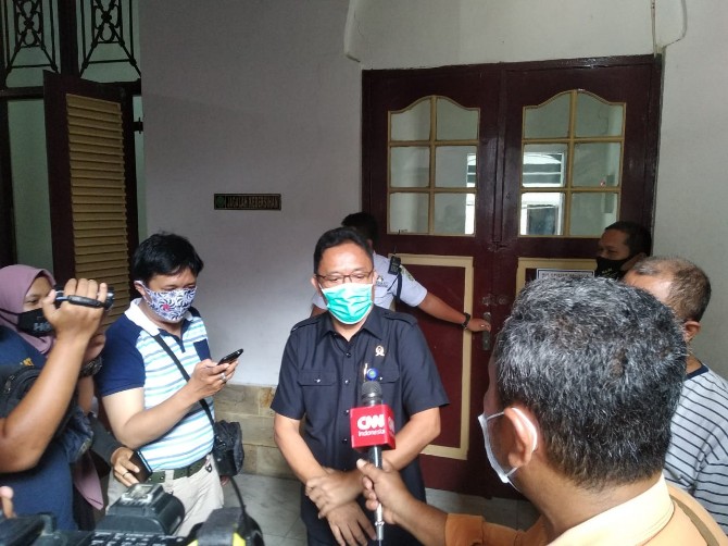 Humas PN Medan, Immanuel Tarigan pada saat diwawancarai wartawan, Selasa (25/8/2020).